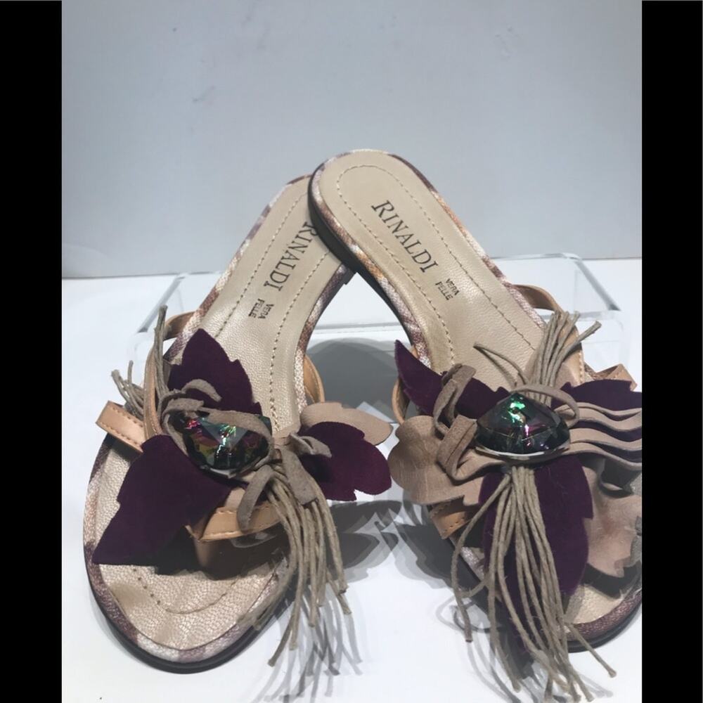 Sona Italia flat thong with purple suede detail